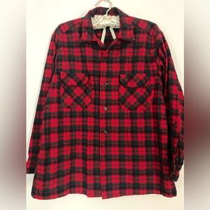 PENDLETON wool Vintage 1950's Red Plaid Pocket Collar Long Sleeve Shirt large